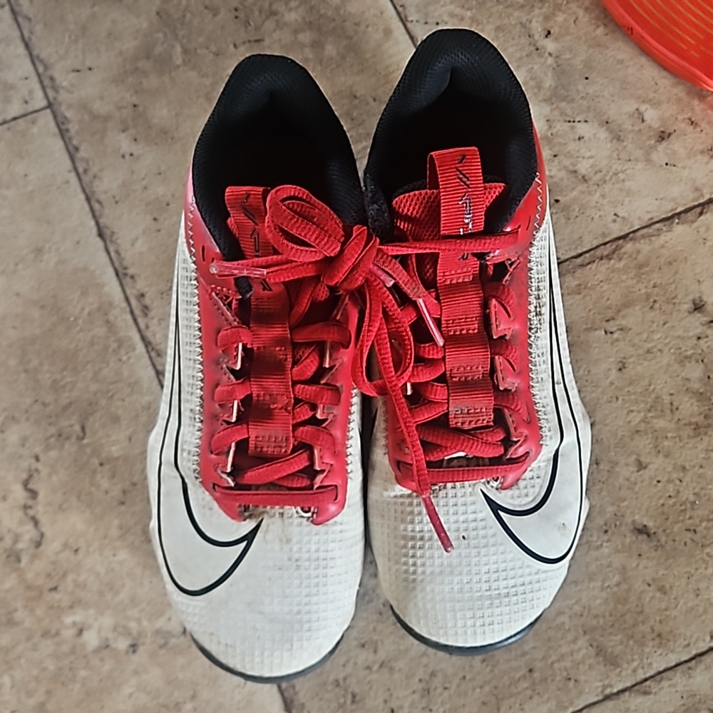 Boys nike Cleats. Used